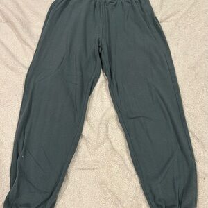 PacSun Women’s Green Sweatpants - XS